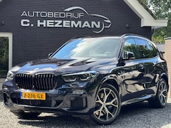 BMW X5 - XDrive45e 2021 Carplay M-pakket 360 Adaptive Cruise Ambient Carbonschwarz