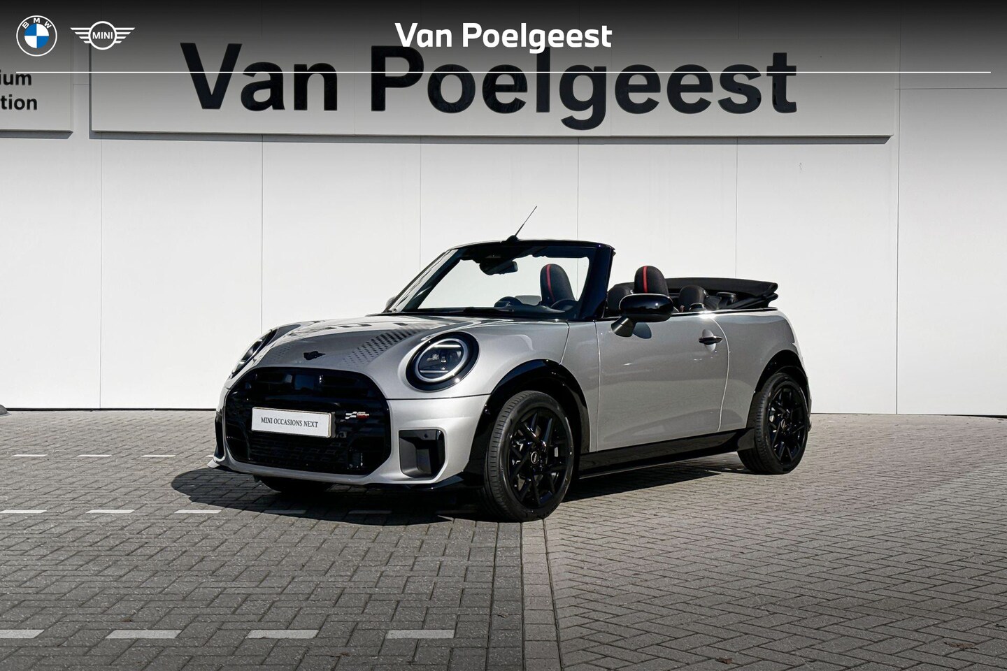 MINI Cabrio - Cooper C John Cooper Works M | Selections 500 - AutoWereld.nl