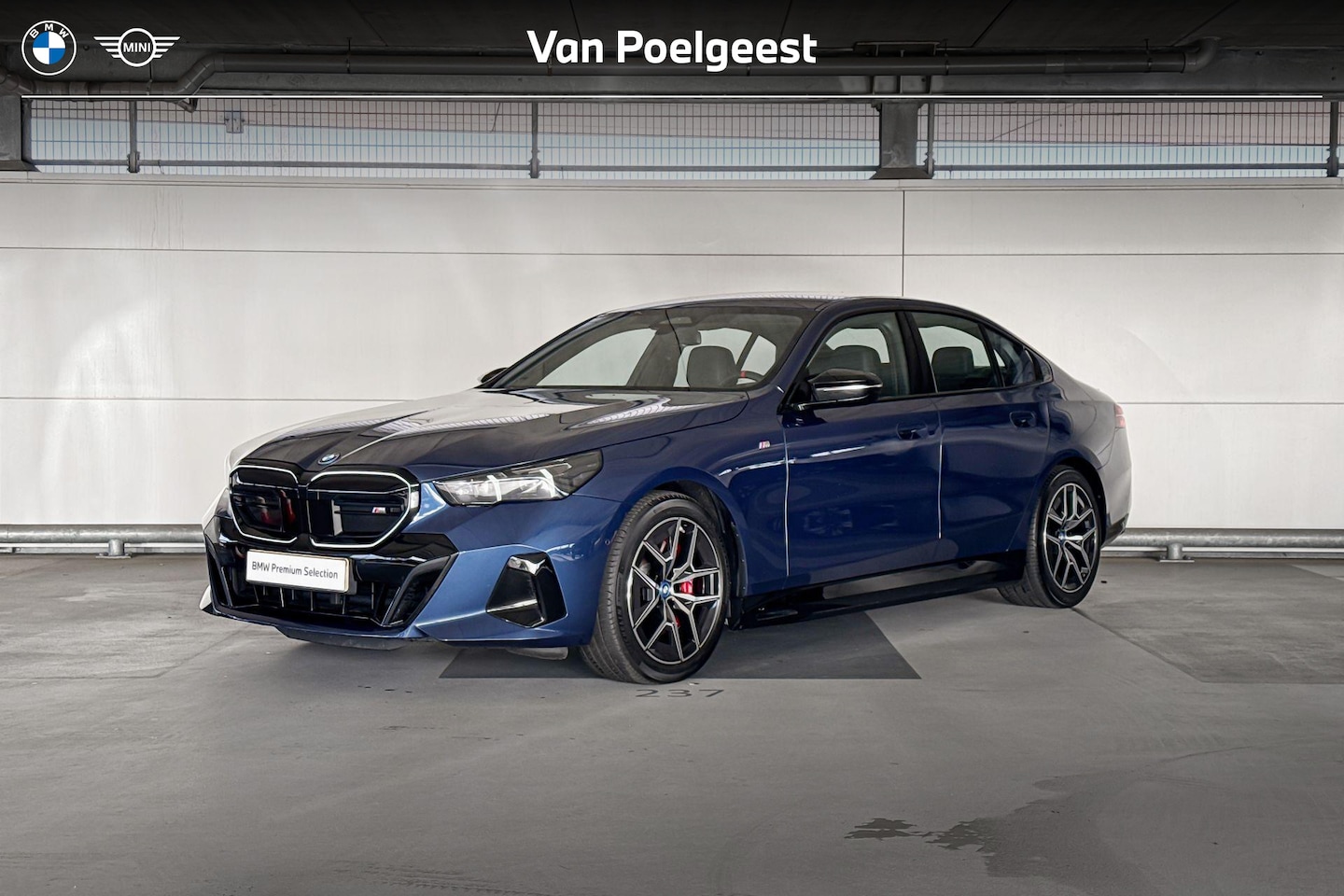 BMW i5 - Sedan M60 xDrive 84 kWh | Selections 500 - AutoWereld.nl