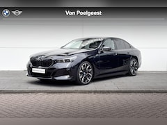 BMW 5-serie - Sedan 550e xDrive | M Sport Pro | Trekhaak | Adaptive M-Onderstel | Panoramadak | Bowers &