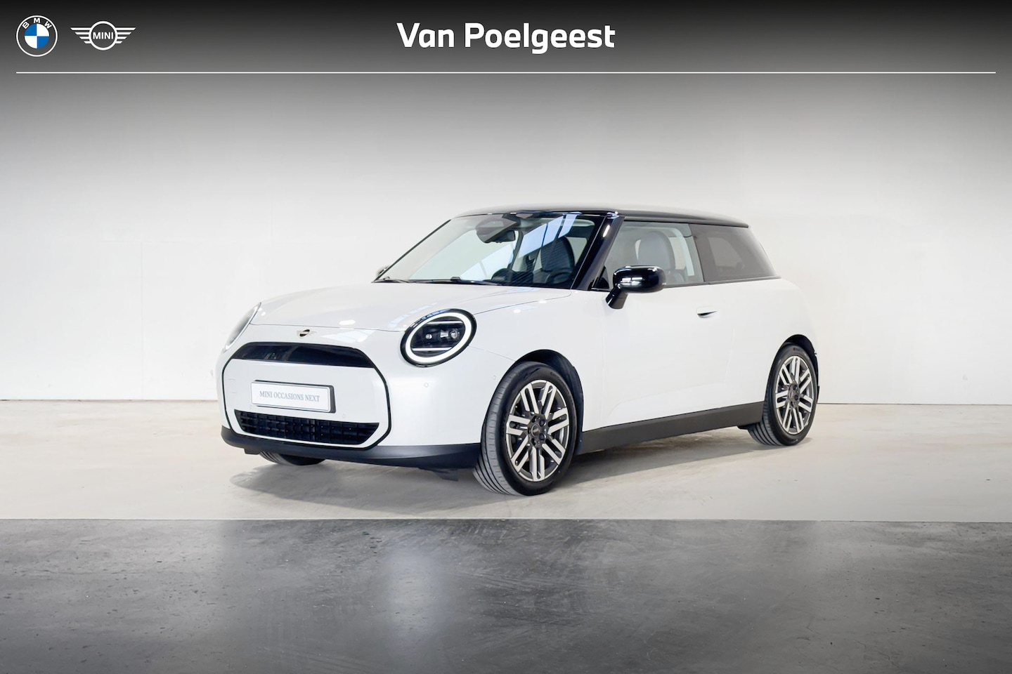 MINI 3-Deurs - Cooper E Classic Uitvoering Pakket S Selections 500 - AutoWereld.nl
