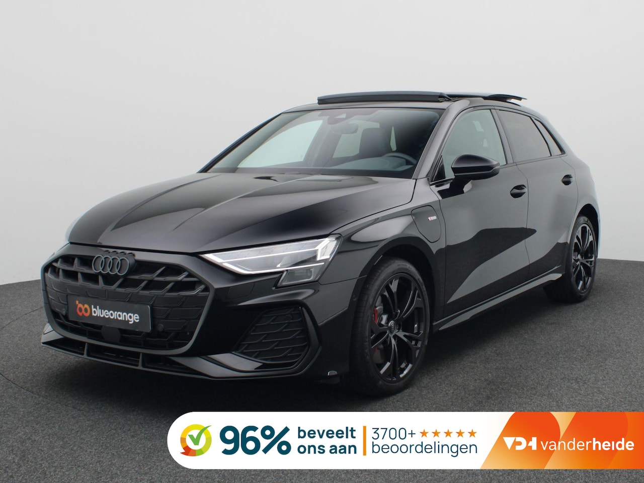 Audi A3 Sportback - 45 TFSI e S edition Competition 272PK S-Tronic S-Line, Pano-Schuifdak, Memorystoel, Achter - AutoWereld.nl