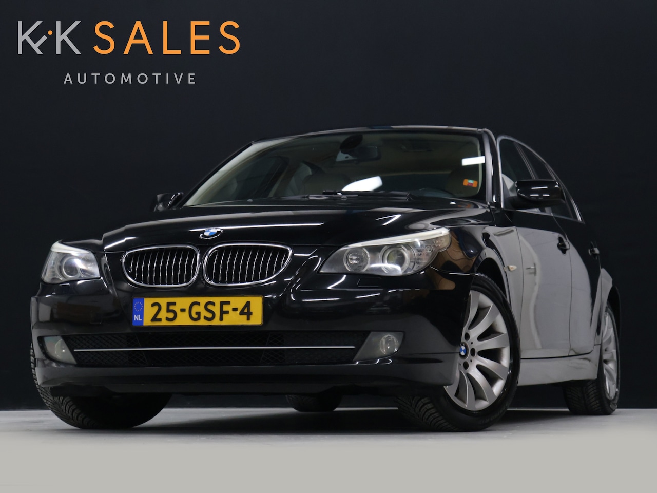 BMW 5-serie - 523i Business Line [ELEKTRISCH VERSTELBARE STOELEN, CAMERA, STOELVERWARMING, VOL LEDER, PD - AutoWereld.nl