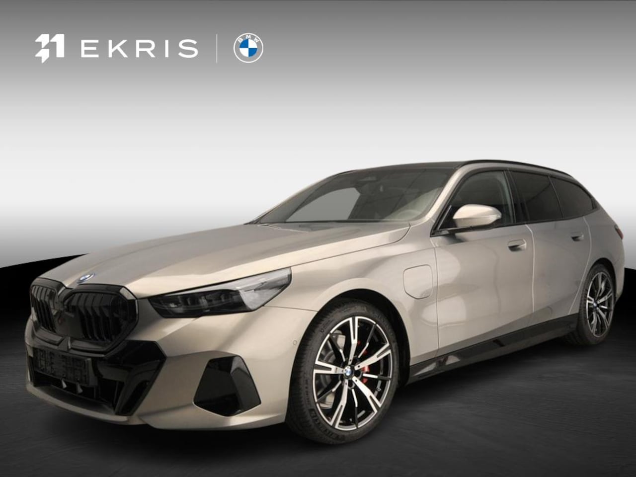 BMW 5-serie Touring - 530e | M Sportpakket Pro | Innovation Pack | Travel Pack | Comfort Pack - AutoWereld.nl