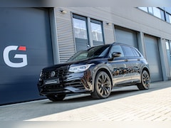 Volkswagen Tiguan - 1.4 TSI eHybrid R-Line Business+ | Black Style | Pano | Trekhaak | IQ Light | Stuurwielver