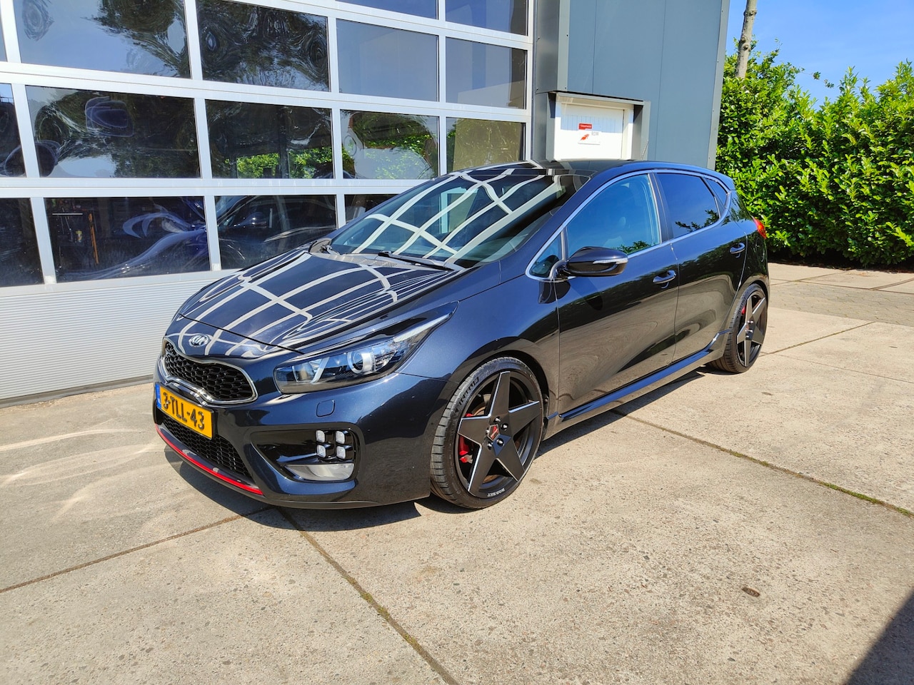 Kia Cee'd - 1.6 GT Borbet - AutoWereld.nl