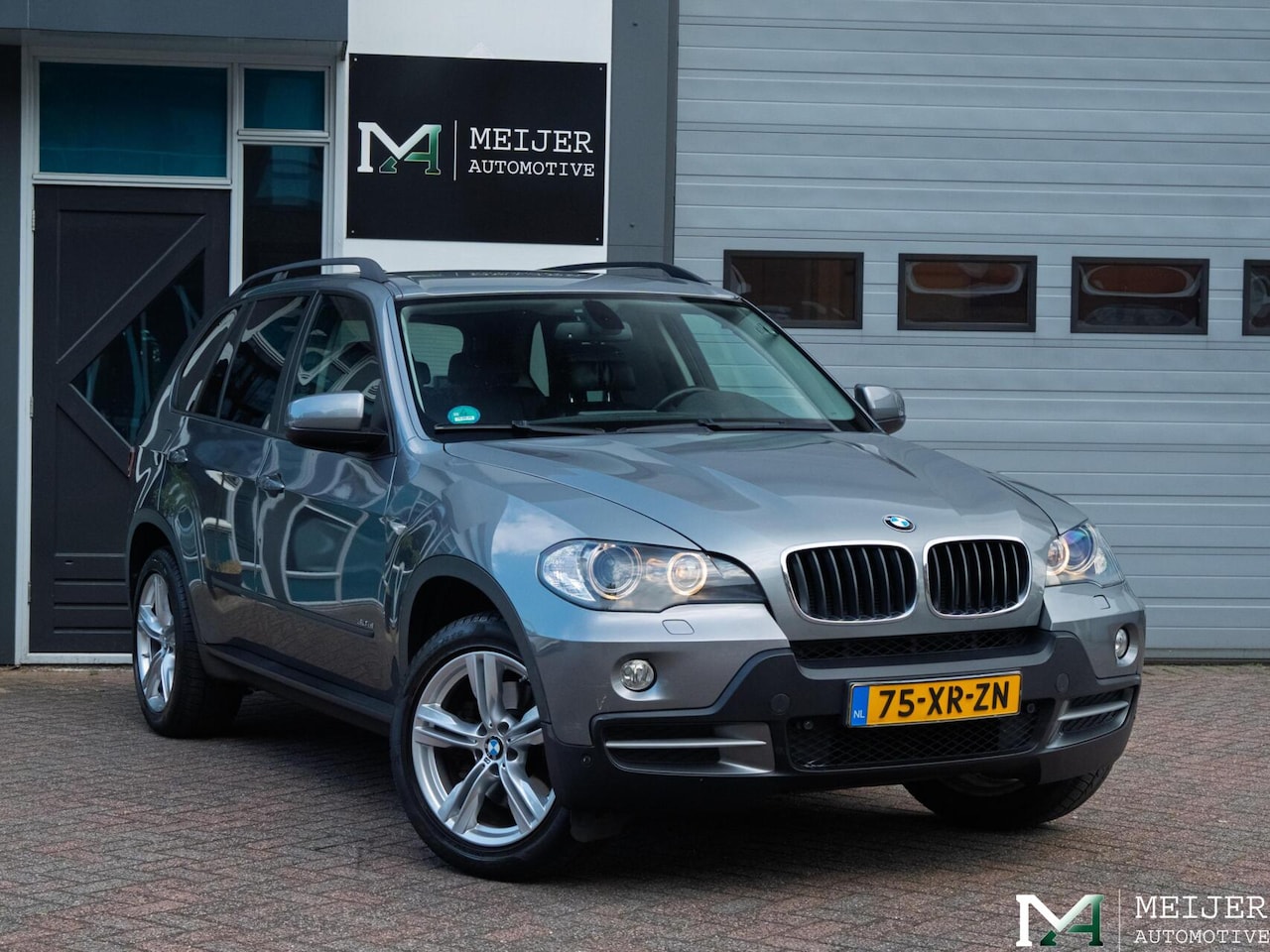 BMW X5 - xDrive30i High Executive|7-pers.|Comfortstoel.|Stoelv.|Memory|Cam.|Xenon|PDC - AutoWereld.nl
