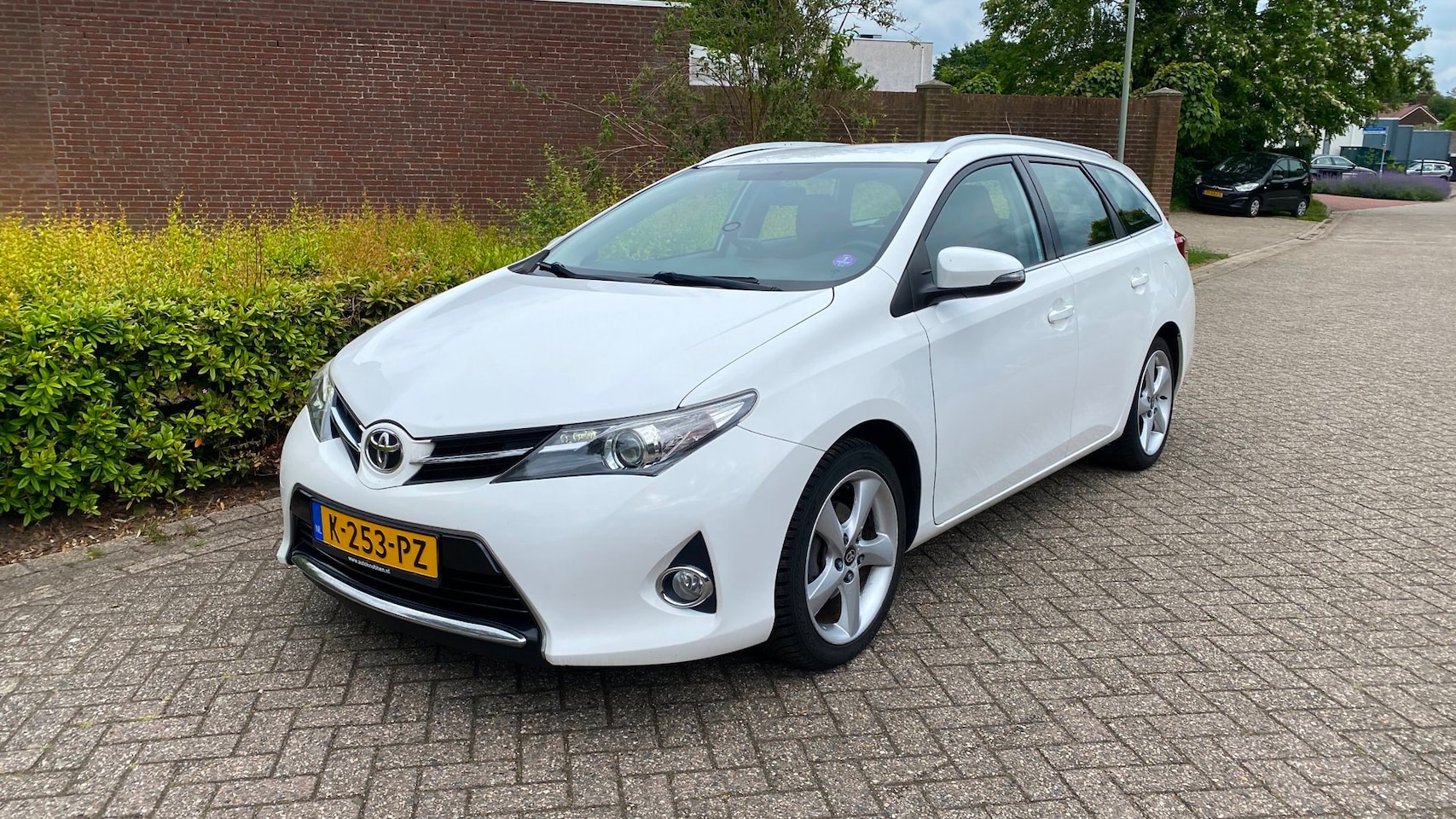 Toyota Auris Touring Sports - 1.6 Aspiration 1.6 Aspiration - AutoWereld.nl