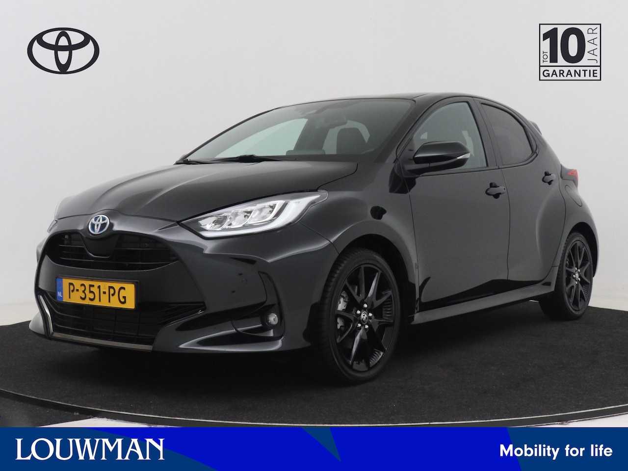 Toyota Yaris - 1.5 Hybrid Executive | BTW voertuig | Dealer onderhouden | Dodehoek detectie | Parkeersens - AutoWereld.nl