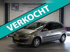 Renault Clio Estate - 1.6-16V Dynamique / 2e EIG / NAP / APK 2027