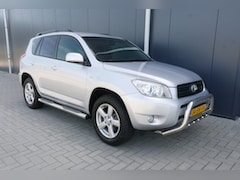 Toyota RAV4 - 2.0 VVTi 4 WD Executive AUT, CLIMA, NAVI, LEER, TREKHAAK, 98924 KM