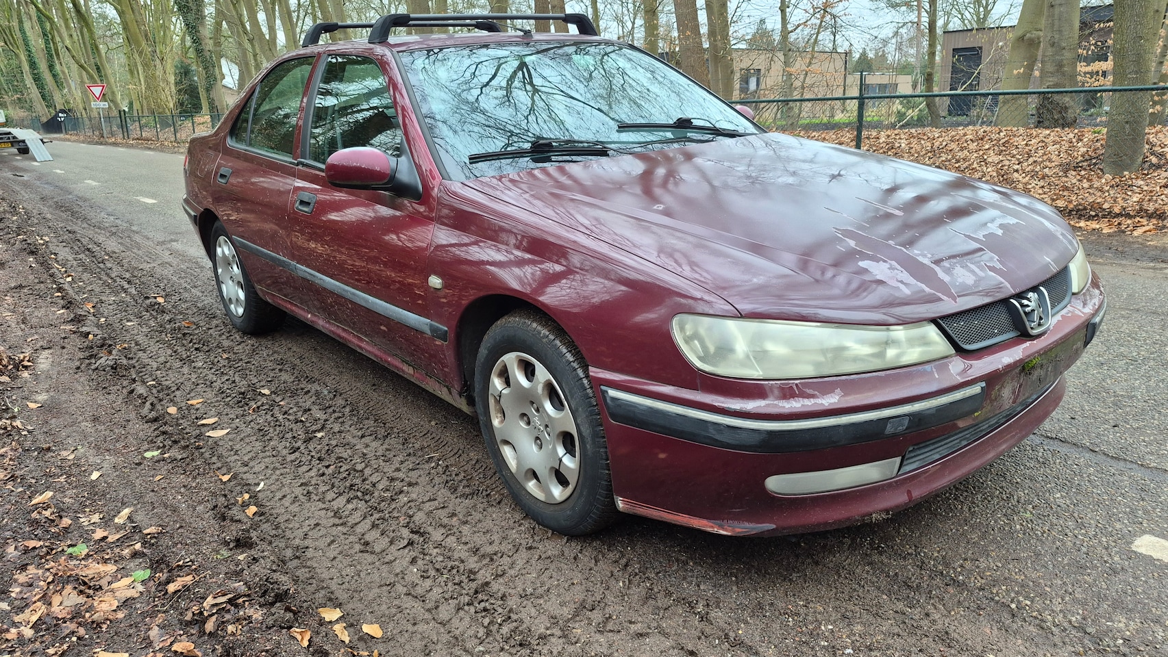 Peugeot 406 - 1.8-16V SR airco - AutoWereld.nl