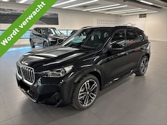 BMW X1 - xDrive25e M Sport Premium pakket Harman-Kardon Panoramadak Trekhaak Adaptieve Cruise Contr