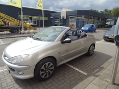 Peugeot 206 CC - 1.6-16V trekha airco apk 06-2026
