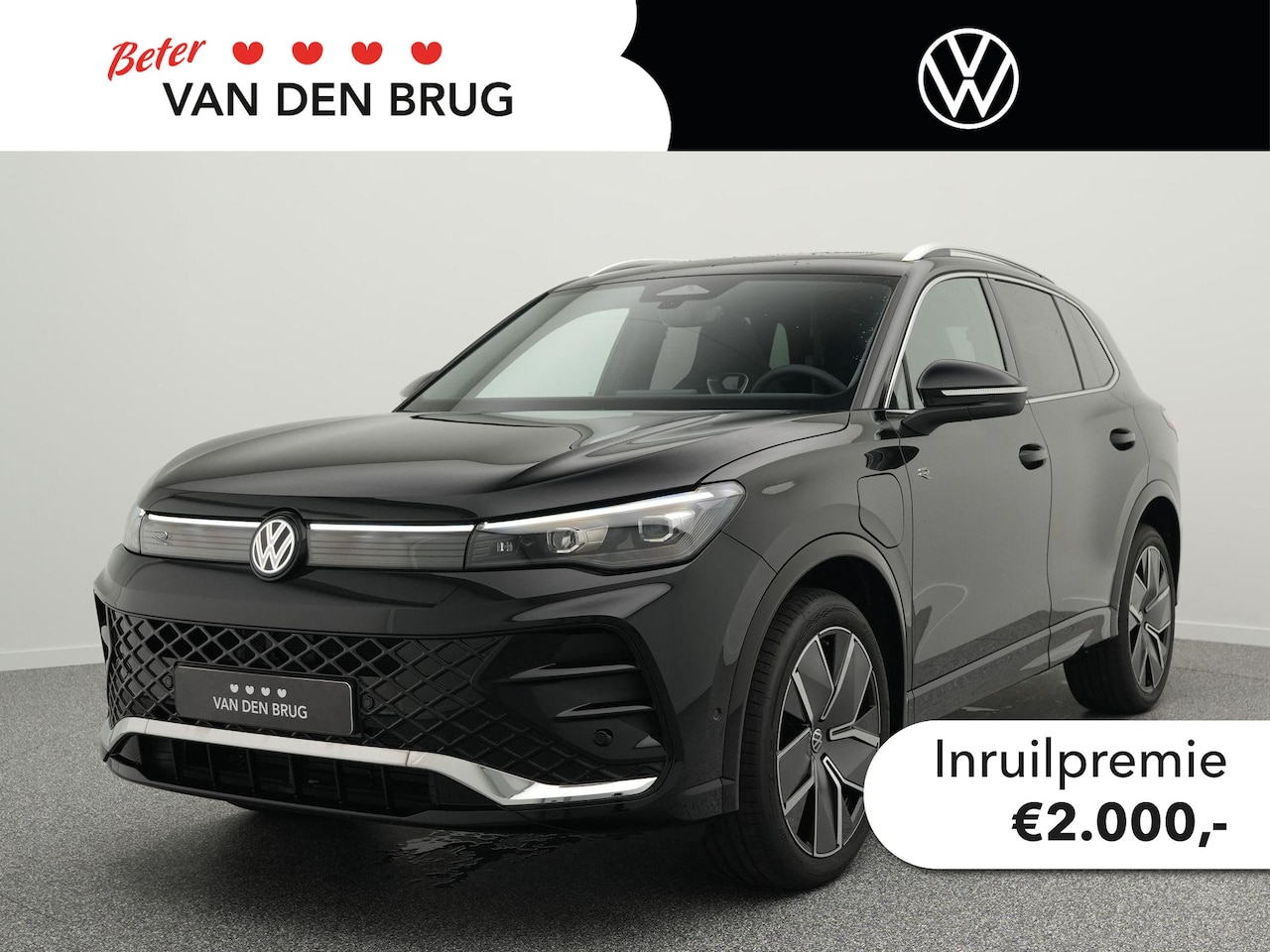 Volkswagen Tiguan - R-Line-Edition 1.5 eHybrid 272 pk SUV | Trekhaak | Panoramadak | Keyless | Stoel- en Stuur - AutoWereld.nl