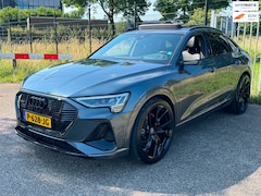 Audi e-tron Sportback - 55 quattro 95 kWh S-Line Panodak Sfeer Luchtvering 23inch