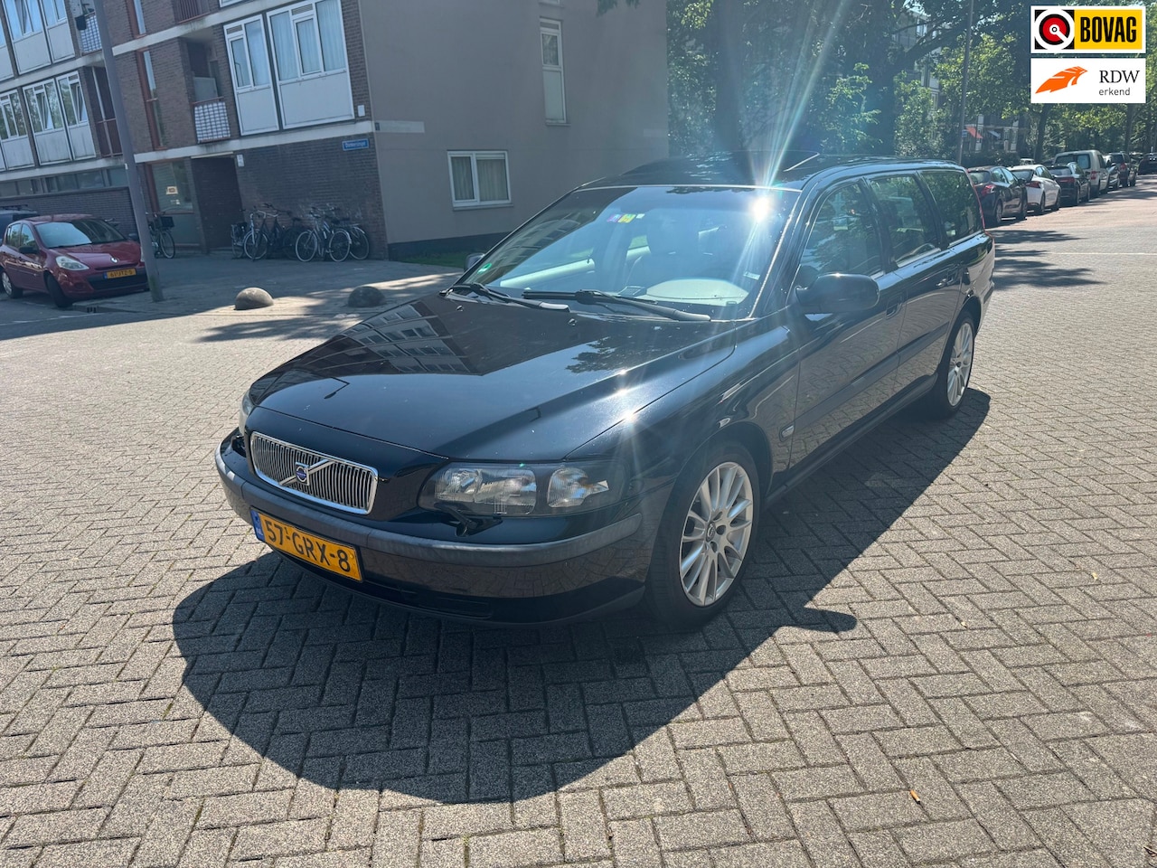 Volvo V70 - 2.4 T Comfort Line 2.4 T Comfort Line - AutoWereld.nl
