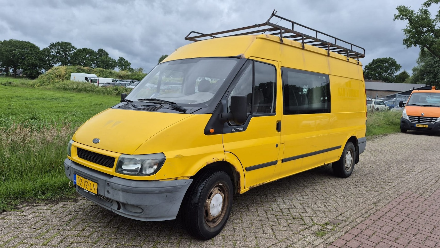 Ford Transit - 330L 2.4TDdi SHD DC - AutoWereld.nl