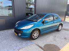 Peugeot 207 - 1.4-16V XS