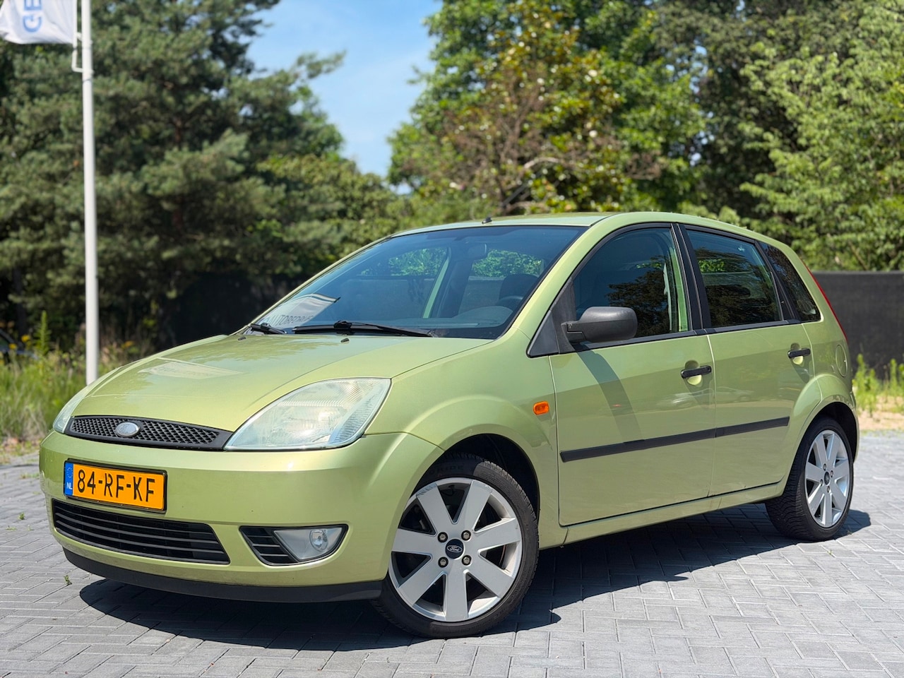 Ford Fiesta - 1.3 Futura/Airco/Elelt Raam/LMV/NAP - AutoWereld.nl