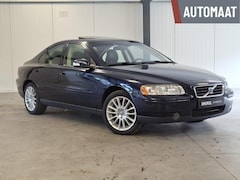 Volvo S60 - 2.4 Momentum Automaat (Leder / Xenon / Trekhaak)