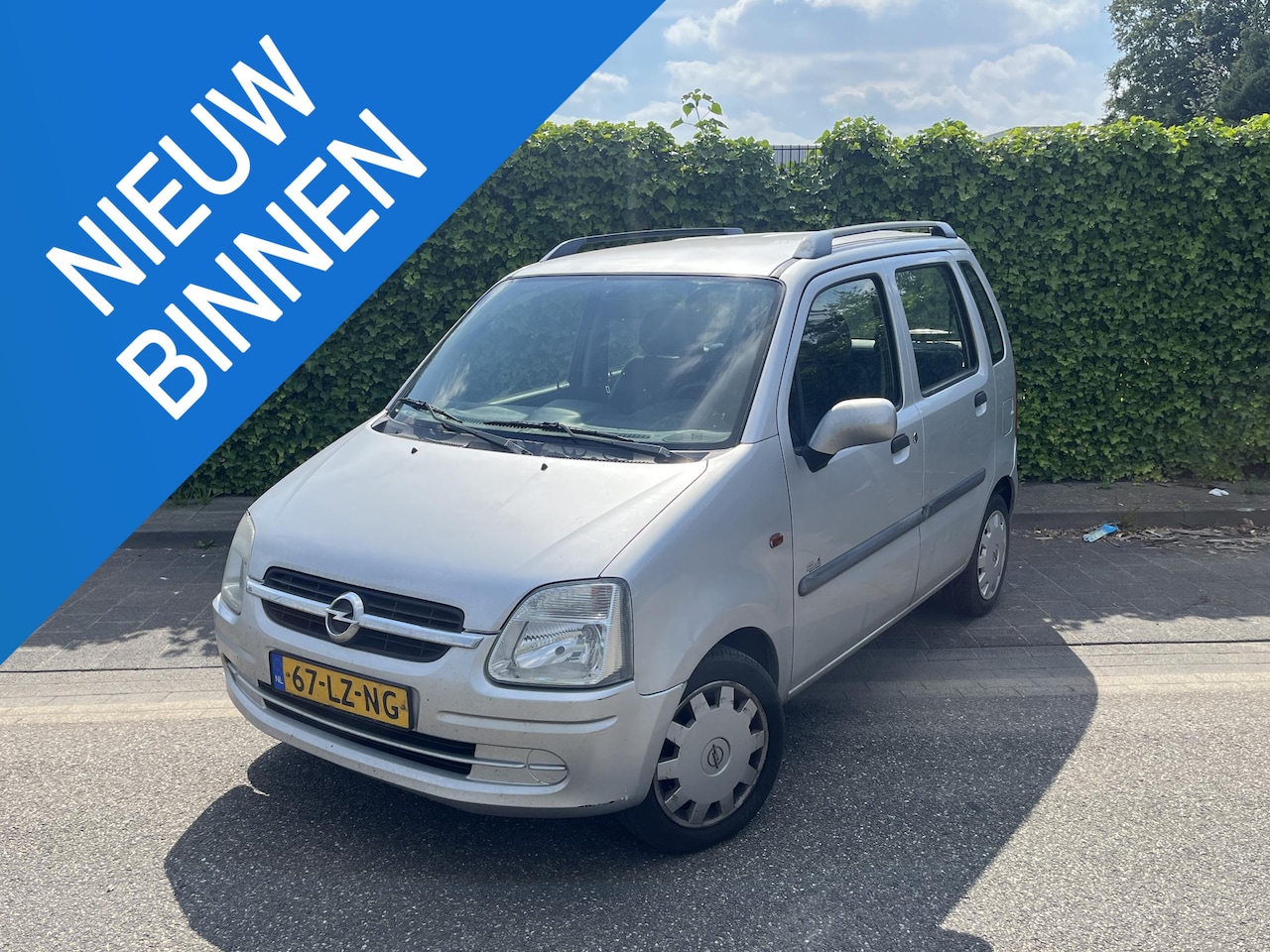 Opel Agila - 1.2-16V Color Edition * apk 01-2027 * - AutoWereld.nl