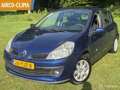 Renault Clio - 1.6-16V Nieuw APK