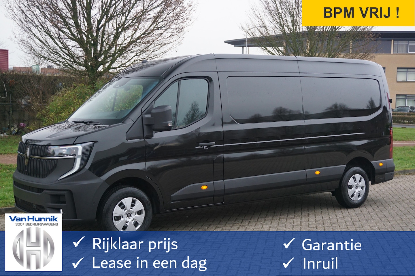 Renault Master E-Tech - T35 L3H2 Extra Long range 87 kWh AUT Airco, Navi, Leder, Betimmering, Trekhaak NR. T10 - AutoWereld.nl