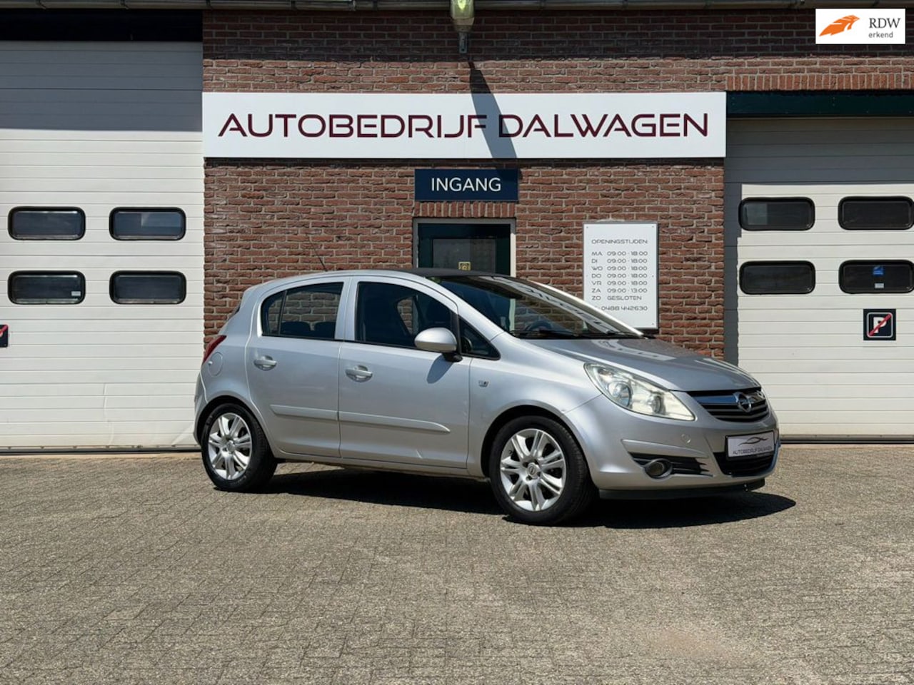 Opel Corsa - 1.4-16V Enjoy 1.4-16V Enjoy - AutoWereld.nl