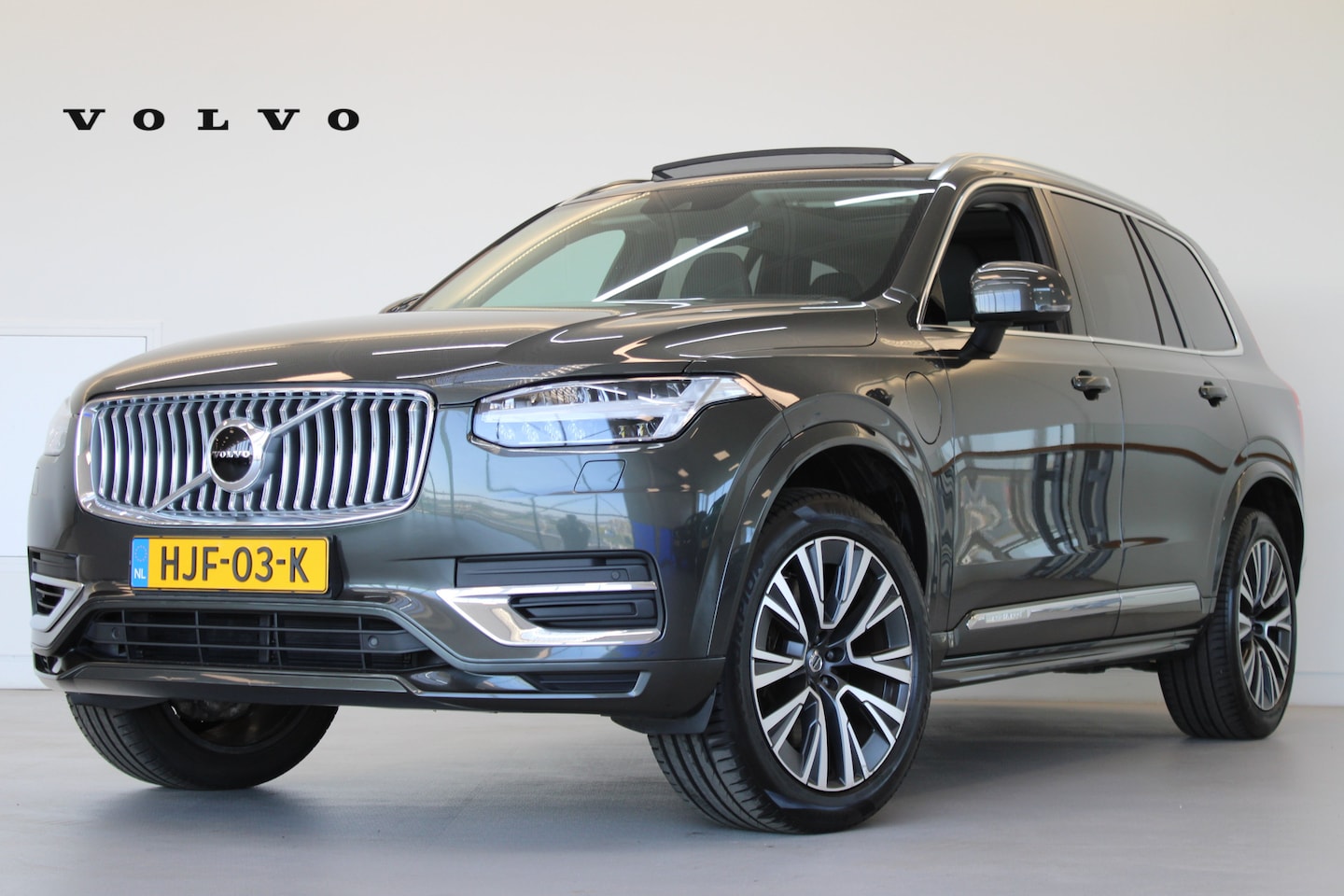 Volvo XC90 - T8 390PK AWD Inscription | Luchtvering | HK Audio | Memory Seats | Getint Glas | Pano-dak - AutoWereld.nl