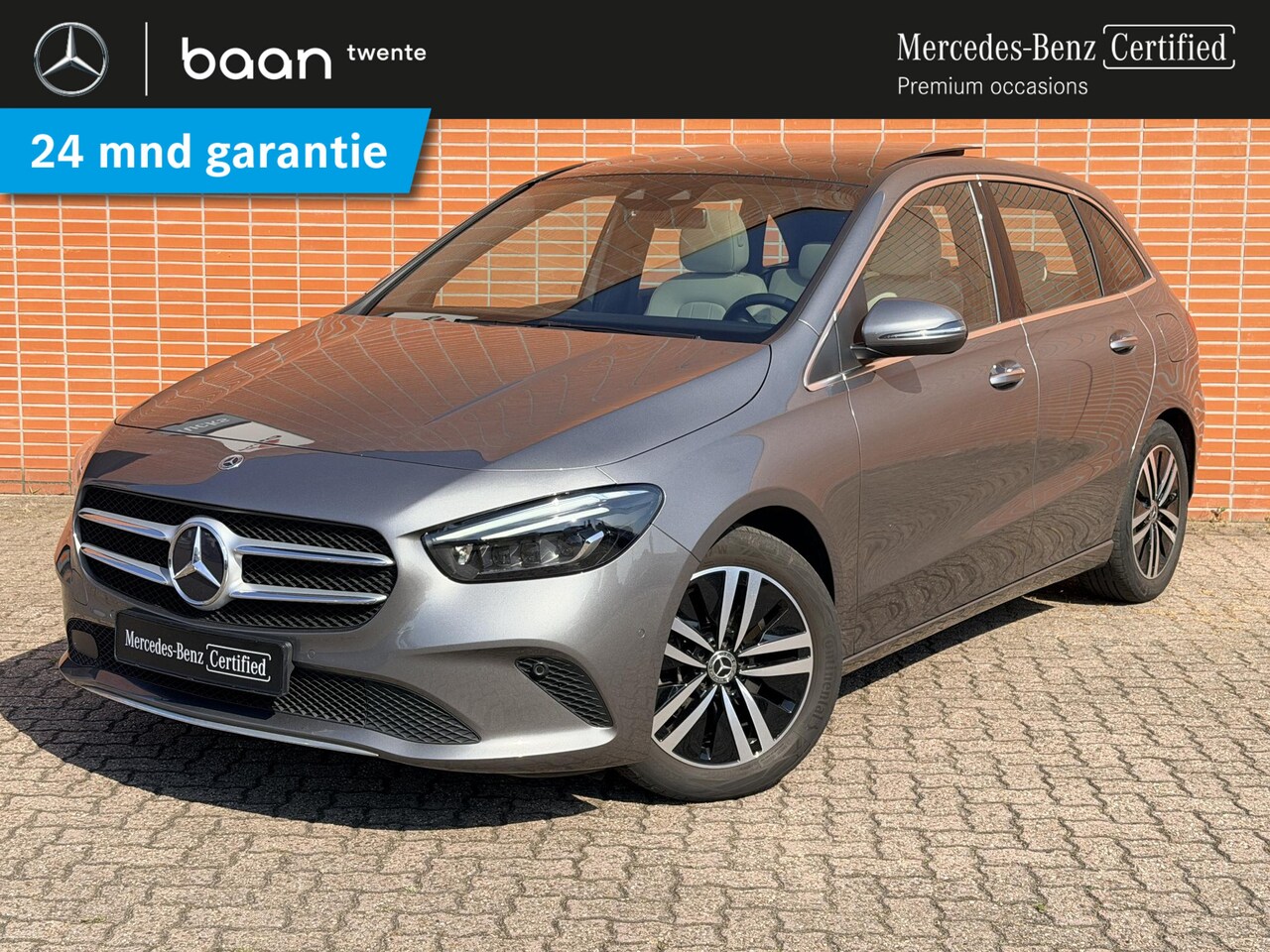 Mercedes-Benz B-klasse - B 200 Business Solution Luxury | Trekhaak | Panoramadak | Memorypakket | Achteruitrijcamer - AutoWereld.nl
