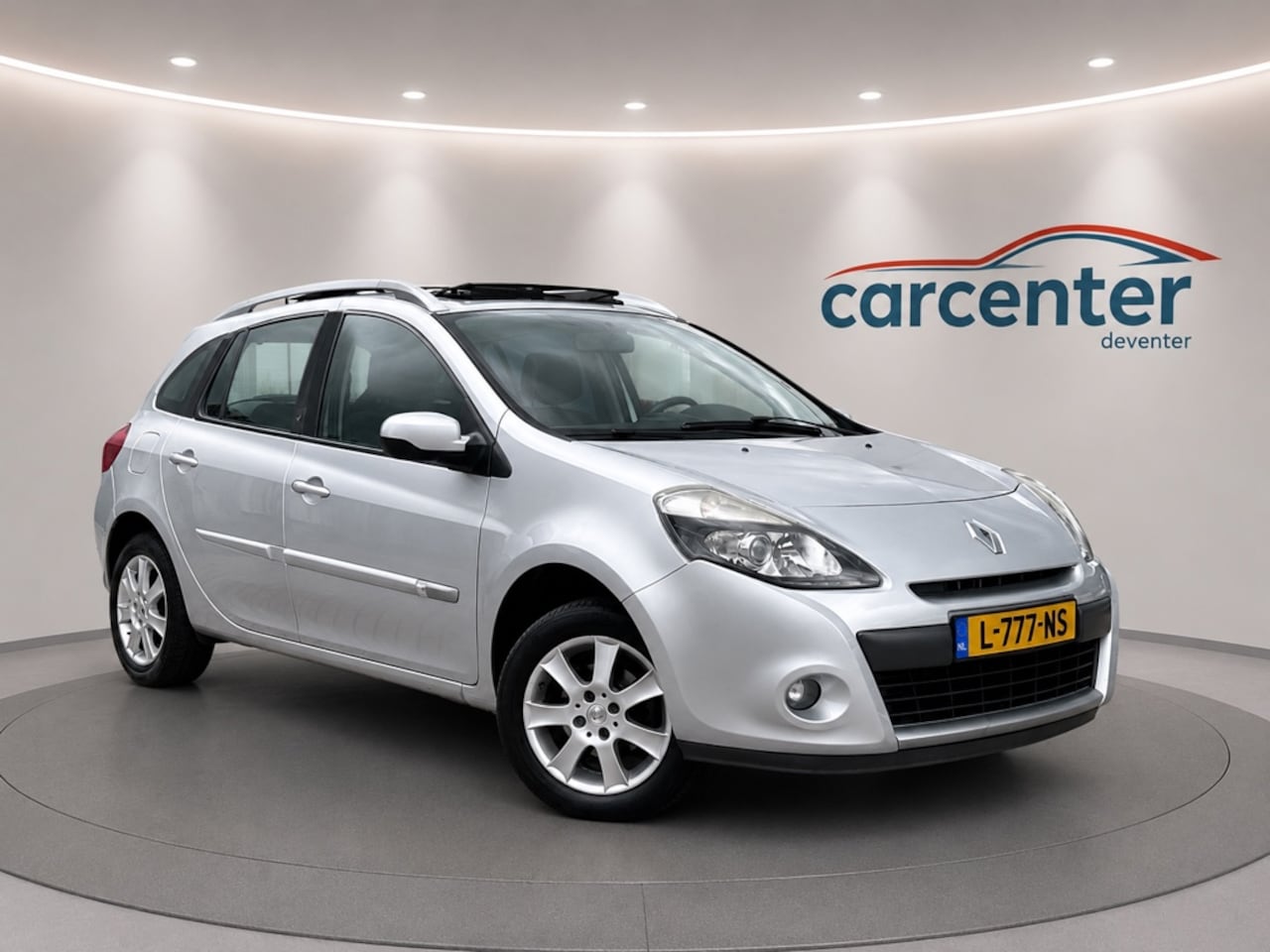 Renault Clio Estate - 1.2 TCE Sélection Business Panorama Airco - AutoWereld.nl