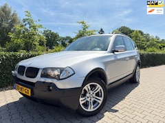 BMW X3 - 3.0i Executive Automaat , Clima / Leder / Navi / Zwarte Hemel / Pdc / Xenon / Trekhaak Afn