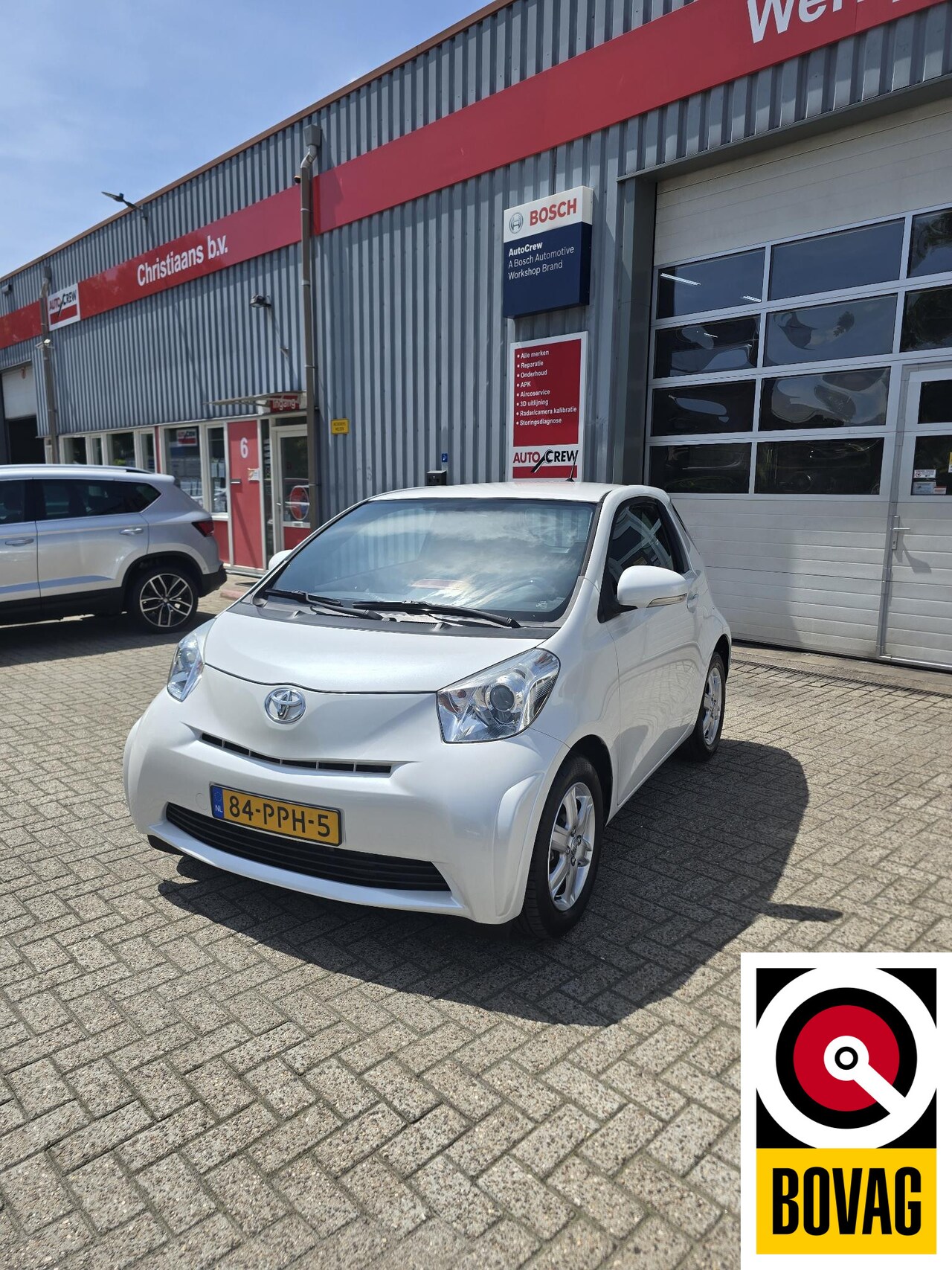 Toyota iQ - 1.0 VVTi Comfort Parelmoer - AutoWereld.nl