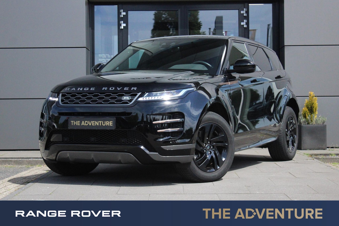 Land Rover Range Rover Evoque - P300e R-Dynamic | Pano | Cold Climate | ACC - AutoWereld.nl