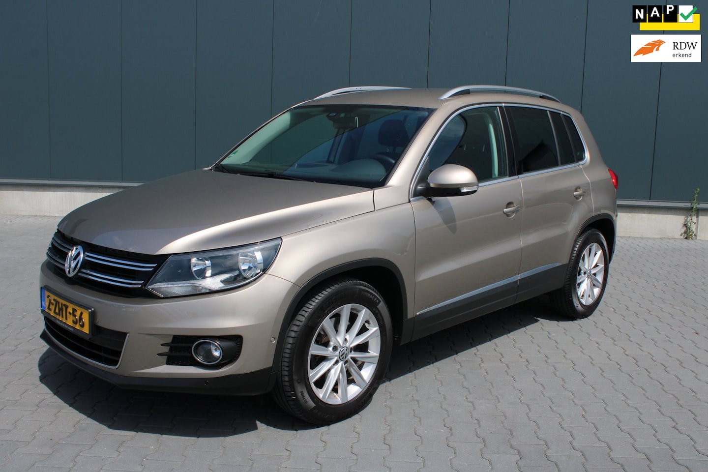 Volkswagen Tiguan - 1.4 TSI Sport&Style Trekhaak, cruise controle, - AutoWereld.nl