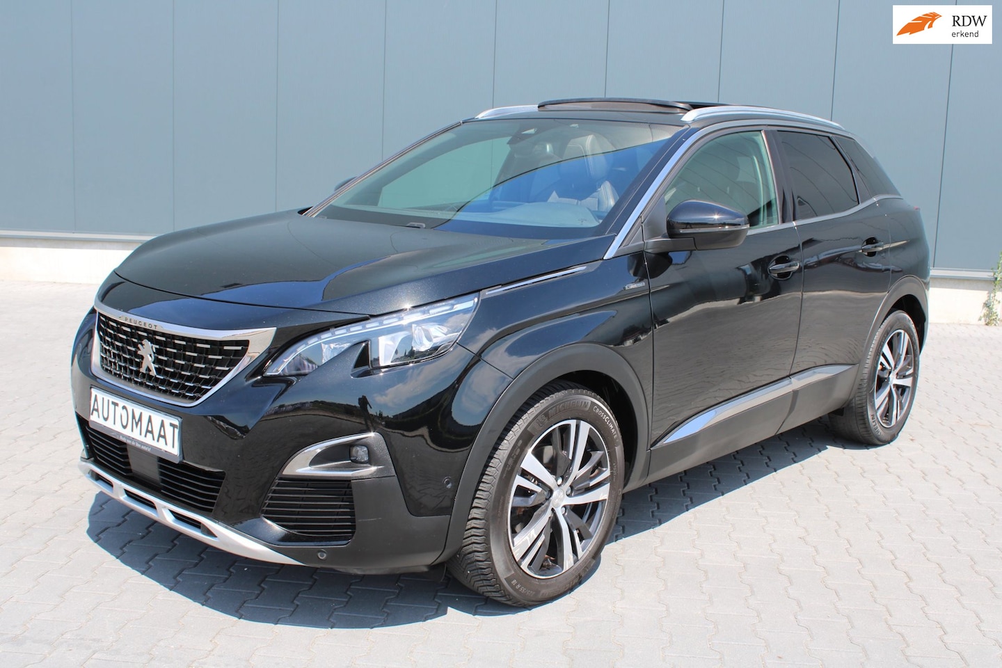 Peugeot 3008 - 1.6 PureTech GT Line AUTOMAAT SCHUIFDAK CARAVANTREKKER - AutoWereld.nl