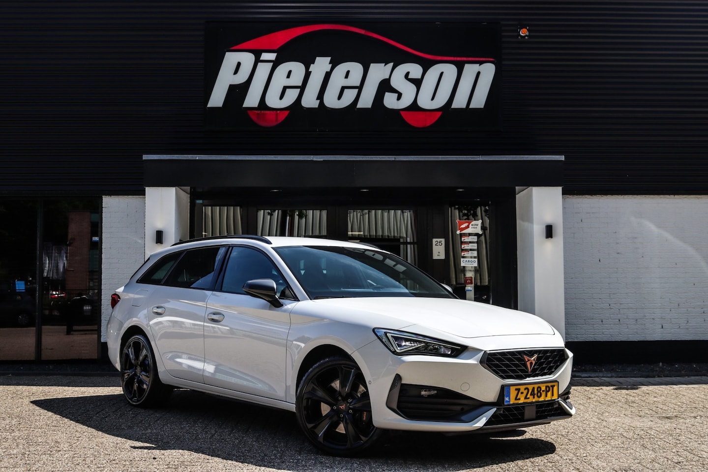 CUPRA Leon Sportstourer - 1.4 e-Hybrid VZ Business VIRTUAL - AutoWereld.nl