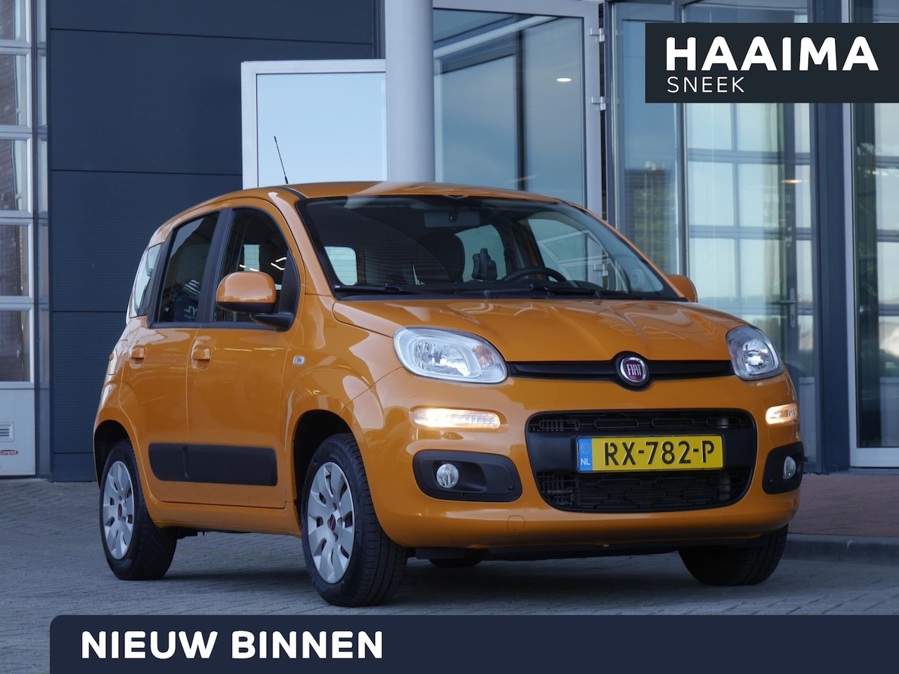 Fiat Panda - 0.9 TwinAir Lounge | Mistlampen | Airco | Bluetooth | Elektrische ramen | Elektrisch verst - AutoWereld.nl