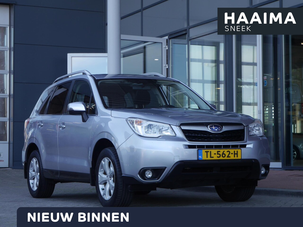Subaru Forester - 2.0 Luxury | Automaat | 4WD | 2000KG Trekgewicht | Panorama dak | Achteruitrijcamera | C - AutoWereld.nl