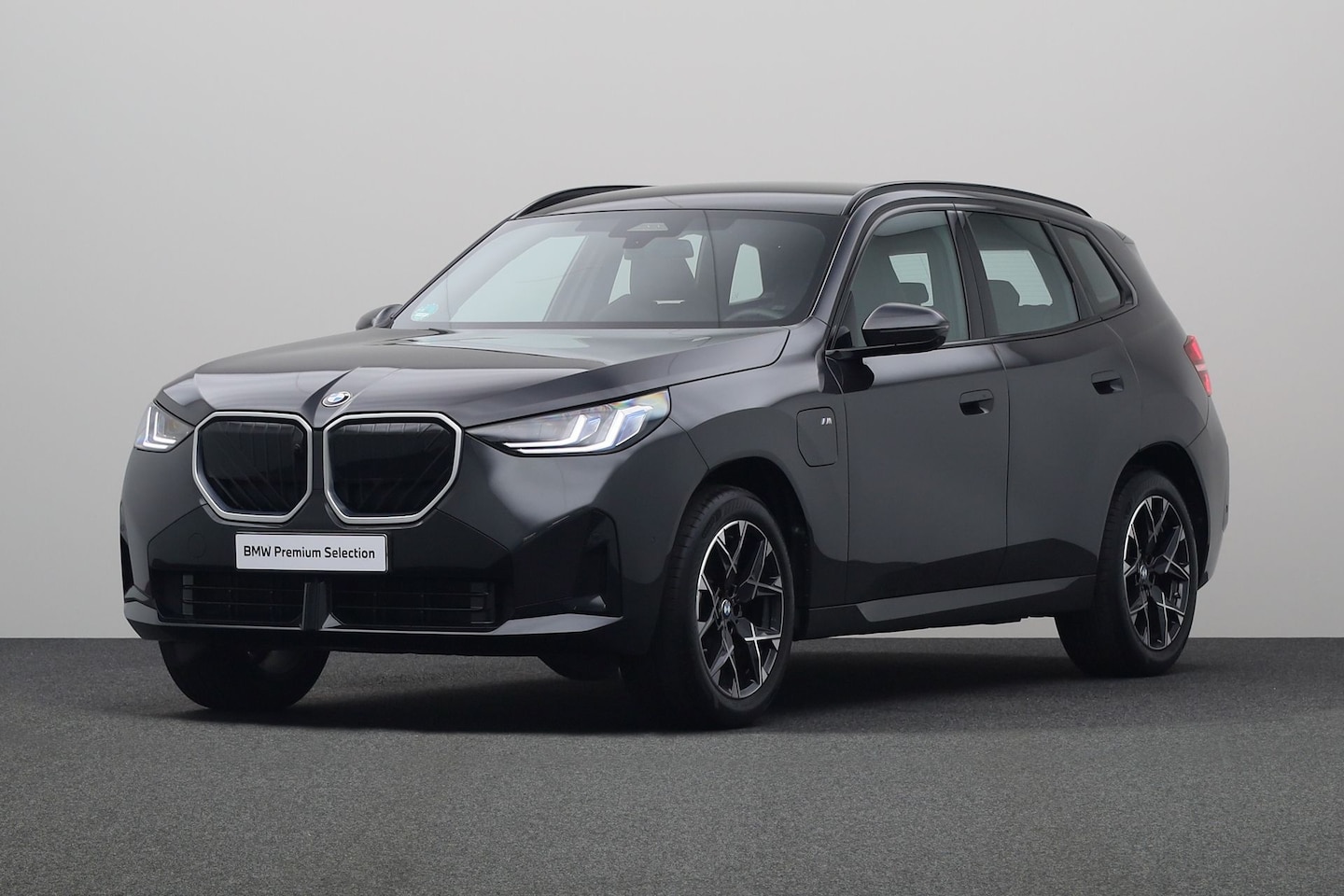 BMW X3 - 30e xDrive High Executive M-Sport | Driving Assistant Plus | Harman Kardon | Panoramadak | - AutoWereld.nl