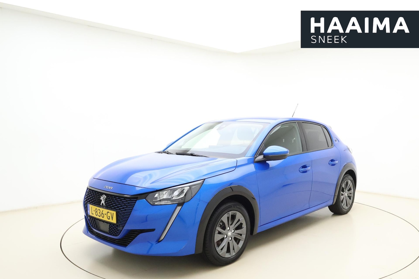 Peugeot e-208 - EV Allure Pack 50 kWh | Navigatie | Camera | 3D Scherm | 84,25% SOH | Lichtmetalen velgen - AutoWereld.nl