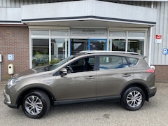 Toyota RAV4 - 2.5 Hybrid Energy Trekhaak Elek Klep