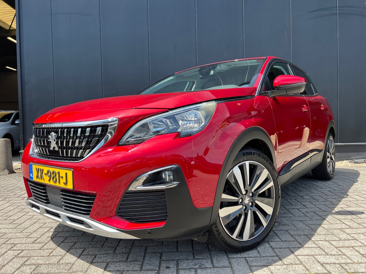 Peugeot 3008 - 1.2 Allure 2019 Automaat/Leer/19'Lmv/Camera/Nap - AutoWereld.nl