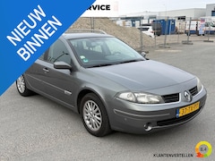 Renault Laguna Grand Tour - 2.0-16V Business Clima, cruise, pdc achter, trekhaak