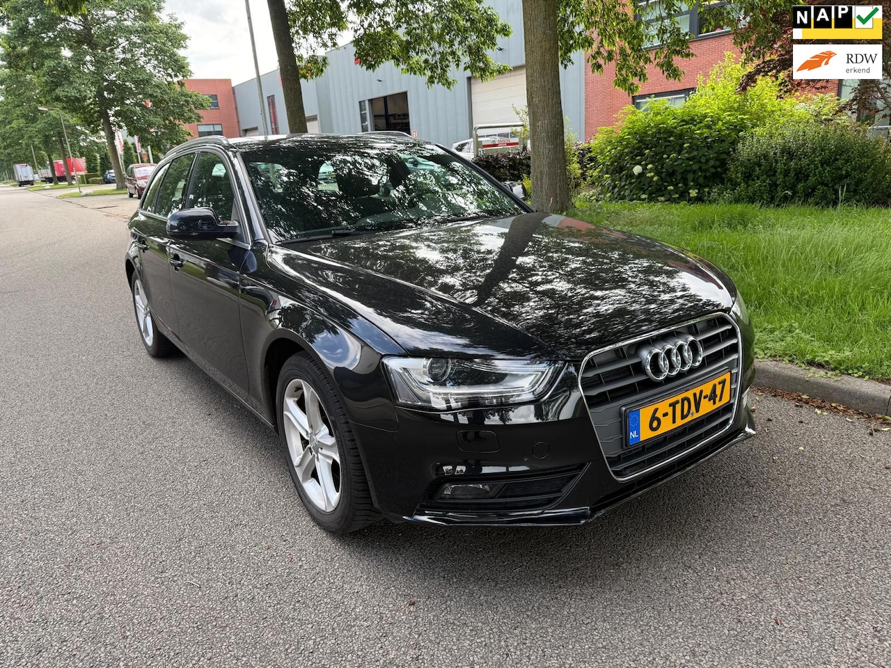 Audi A4 Avant - 1.8 TFSI Business Edition AUTOMAAT APK PANOROMA - AutoWereld.nl