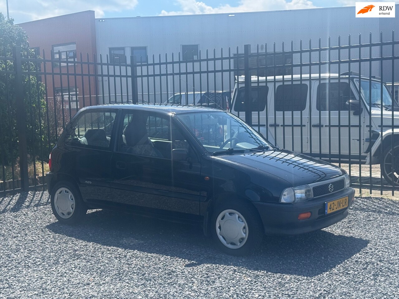 Suzuki Alto - 1.0-16V GA AUTOMAAT!ZEER LAGE KM!NIEUWSTAAT! - AutoWereld.nl
