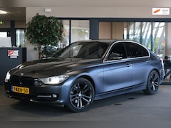 BMW 3-serie - 320i Executive 184PK Airco Navi PDC