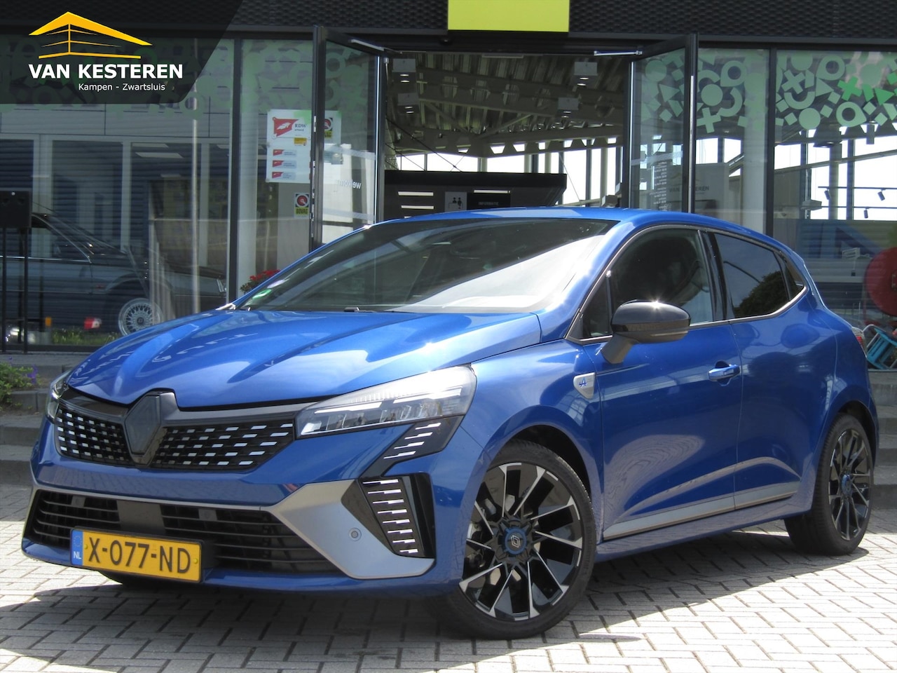 Renault Clio - 1.6 E-Tech Hybrid 145pk Esprit Alpine / Pack Winter / Blindspot / 1e eigenaar / Compleet d - AutoWereld.nl