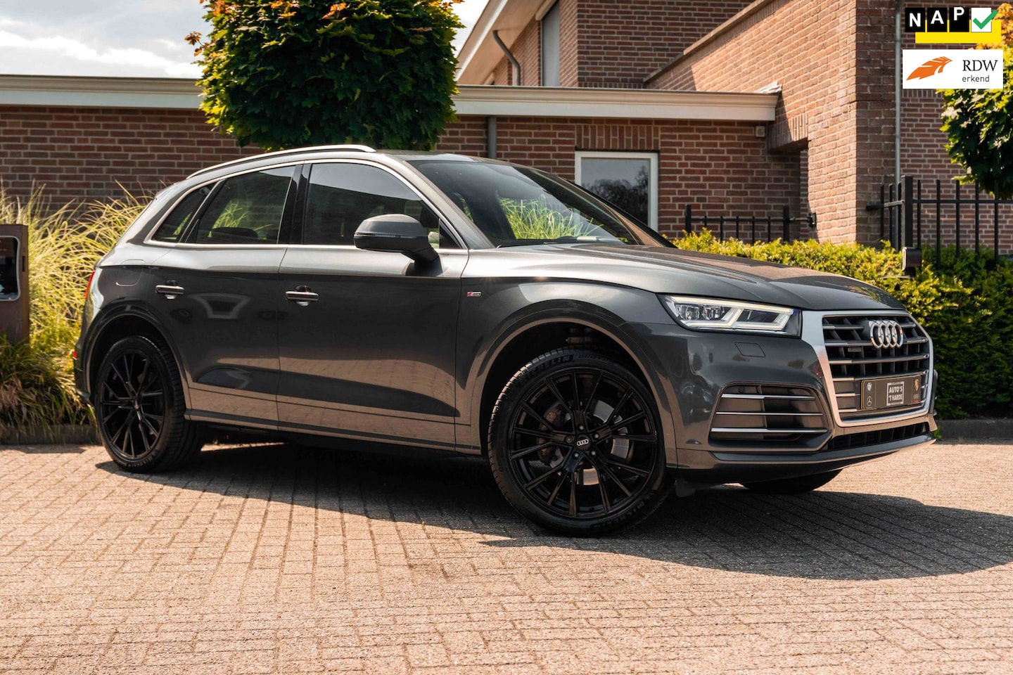 Audi Q5 - 2.0 TFSI Quattro Launch Edition 252 PK Virtual RS Zetels Elek. Trekhaak S-Line 21'' Perfor - AutoWereld.nl